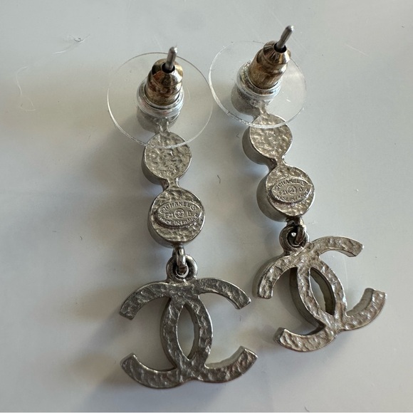 Chanel Dangle Drop Studs CC Logo Earrings EUC - Picture 6 of 6